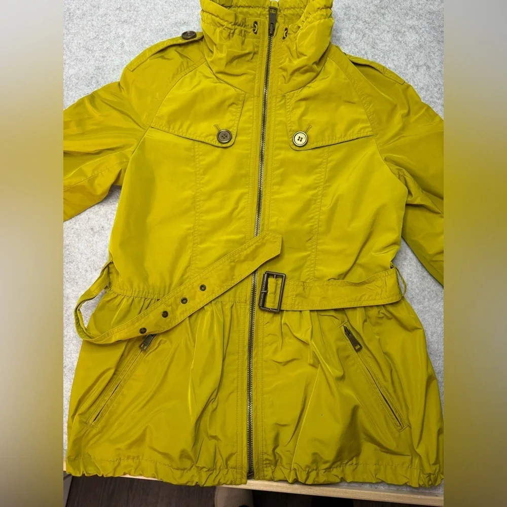 Burberry Girls Light Jacket Mustard Citrus Yellow Size 12Y